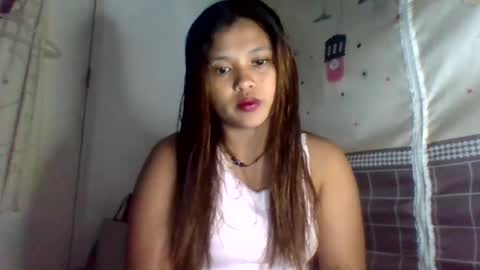 Snapshot of sexy_lips_pinay chatting on July 20, 1:46 pm sexy_lips_pinay online show from July 20, 1:46 pm