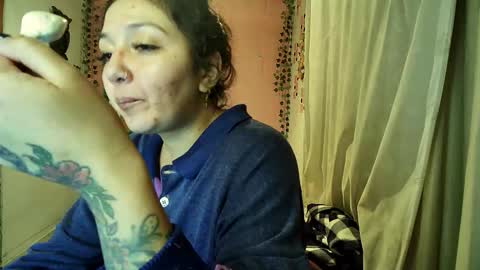 sexy lolas online show from November 17, 2:50 am