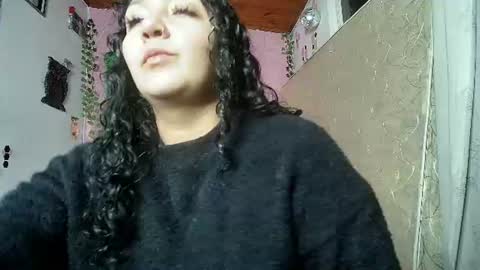 sexy lolas online show from July 6, 1:13 am