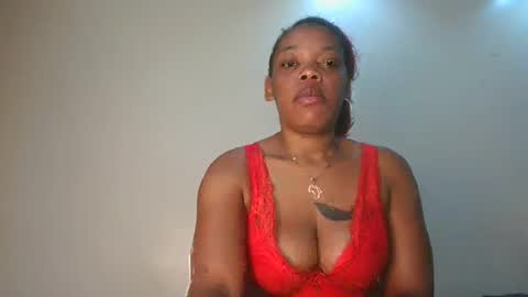 sexy_lyna online show from March 29, 10:37 am