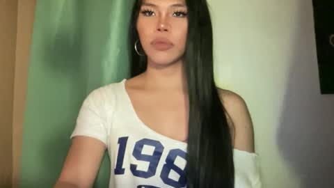 Nicole online show from May 13, 6:05 pm