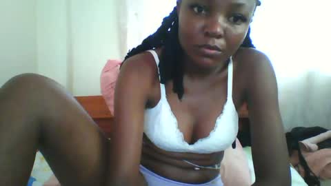 Snapshot of sexy_mariannah chatting on July 3, 11:27 am sexy_mariannah online show from July 3, 11:27 am