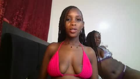 Snapshot of sexy_maya2 chatting on June 14, 12:08 am sexy_maya2 online show from June 14, 12:08 am