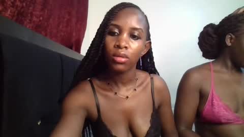 Snapshot of sexy_maya2 chatting on June 20, 8:44 pm sexy_maya2 online show from June 20, 8:44 pm