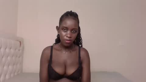 maya online show from November 24, 9:09 am