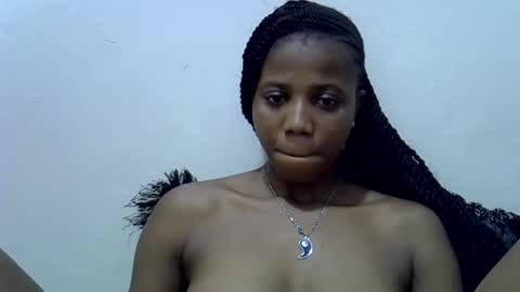 sexy_mayah64 online show from May 27, 7:49 am