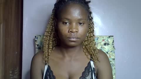 Molyne online show from January 16, 1:37 pm