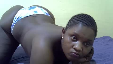 sexy_naila2 online show from April 17, 11:46 am