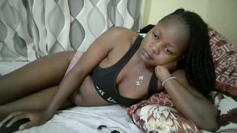 sexy_nanah online show from May 19, 1:56 am