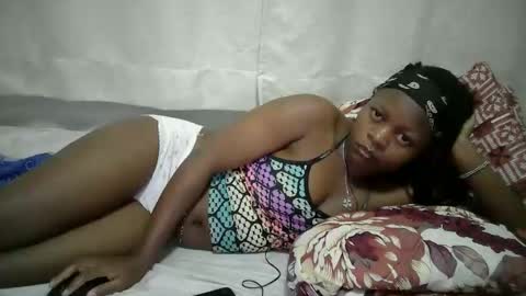 sexy_nanah online show from May 25, 11:55 pm
