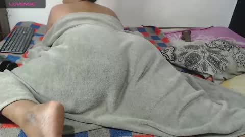Snapshot of sexy_night_bm chatting on January 4, 6:19 am Jhoana online show from January 4, 6:19 am