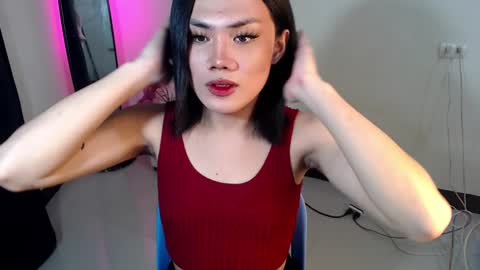 Snapshot of sexy_rc18 chatting on December 11, 9:01 pm RC online show from December 11, 9:01 pm