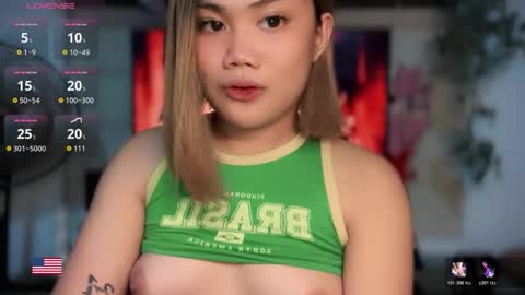 Snapshot of sexy_rc18 chatting on March 22, 5:38 pm RC online show from March 22, 5:38 pm