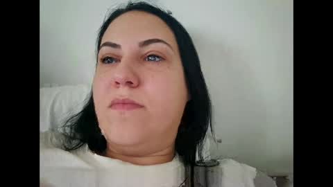 Snapshot of sexy_slimm25 chatting on October 5, 7:07 am Slimm online show from October 5, 7:07 am