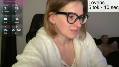 Snapshot of sexy_sweets chatting on June 20, 8:55 pm Sexy-Sweets online show from June 20, 8:55 pm