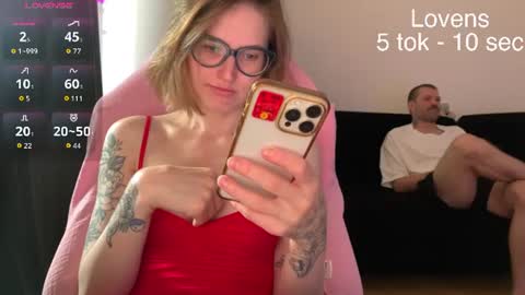 Snapshot of sexy_sweets chatting on June 28, 1:50 pm Sexy-Sweets online show from June 28, 1:50 pm
