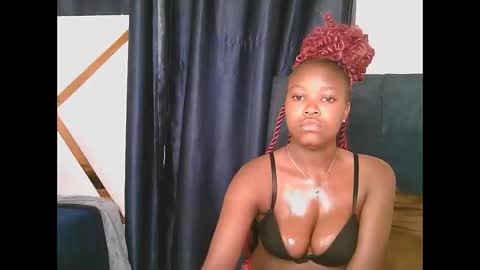 Snapshot of sexy_tecla chatting on November 5, 7:58 pm sexy_tecla online show from November 5, 7:58 pm