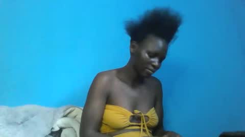 Snapshot of sexy_titz chatting on February 22, 10:07 am sexy_titz online show from February 22, 10:07 am