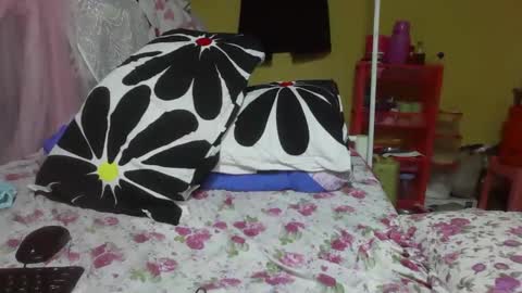 Snapshot of sexy_titz chatting on September 11, 9:42 am sexy_titz online show from September 11, 9:42 am