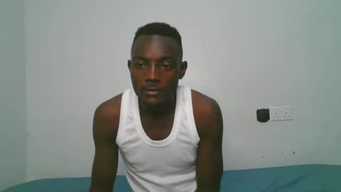 Snapshot of sexy_troy88 chatting on May 11, 7:11 pm Cedric cj online show from May 11, 7:11 pm