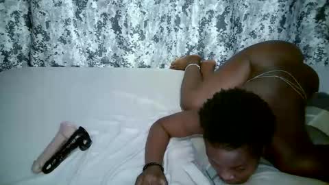 sexy_valentina90 online show from February 28, 11:50 pm