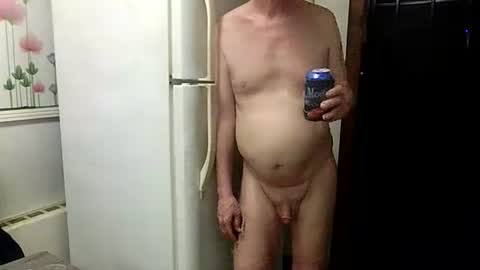 Snapshot of sexy_white_daddy chatting on April 30, 5:47 am Daddy online show from April 30, 5:47 am