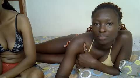 Snapshot of sexy_zola chatting on May 10, 9:25 am Im Zola online show from May 10, 9:25 am