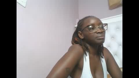 sexyary online show from May 18, 4:57 pm