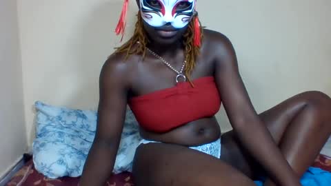 Snapshot of sexyass282611 chatting on June 13, 9:51 am sexyass282611 online show from June 13, 9:51 am