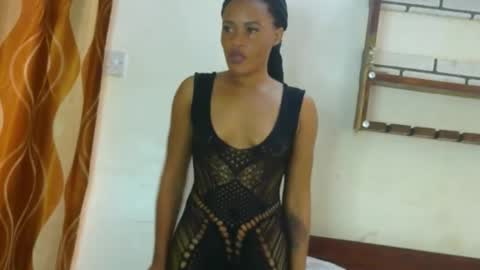 Snapshot of sexybaddie_ chatting on March 27, 8:30 pm Lisa online show from March 27, 8:30 pm