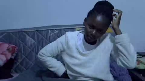 Snapshot of sexybeiby1 chatting on March 1, 2:19 pm sexybeiby1 online show from March 1, 2:19 pm