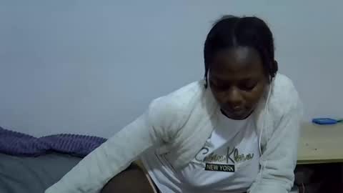 sexybeiby1 online show from April 15, 2:07 am