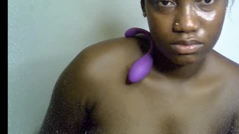 freya online show from March 5, 7:59 am