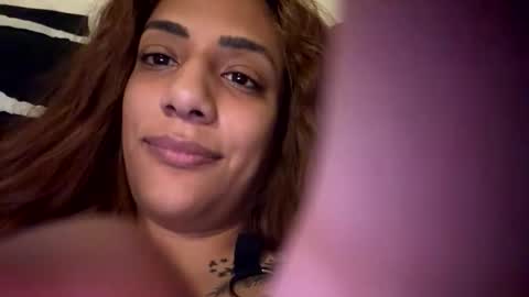 Snapshot of sexyblaxicanbabe chatting on May 2, 8:08 am Hollywood online show from May 2, 8:08 am
