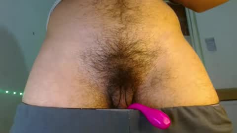 Snapshot of sexyboy_bigclit chatting on October 1, 12:38 am Iker online show from October 1, 12:38 am