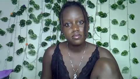 sexybree_love online show from December 23, 10:23 pm