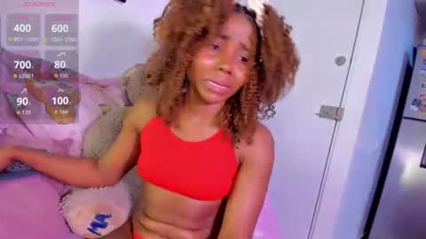 Snapshot of sexybrunnetem chatting on July 11, 9:23 am sofia online show from July 11, 9:23 am