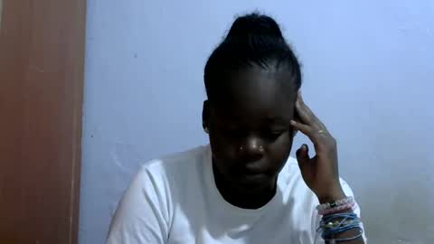 Snapshot of sexycarina254 chatting on January 22, 9:57 am sexycarina254 online show from January 22, 9:57 am