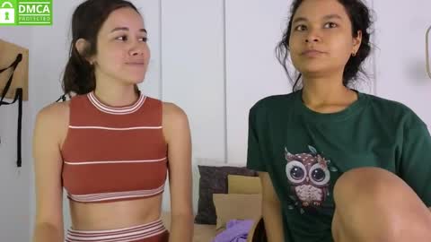 Snapshot of sexychanell_18 chatting on June 3, 2:33 pm chanell and yina online show from June 3, 2:33 pm