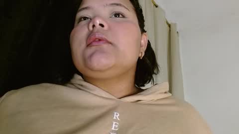 Snapshot of sexychubbyy chatting on February 12, 5:15 am Eva online show from February 12, 5:15 am