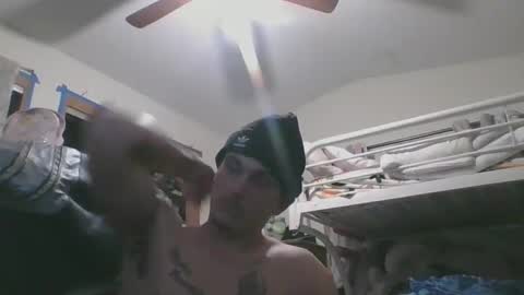 Snapshot of sexycouple6969149596 chatting on December 24, 10:01 am sexycouples6969 online show from December 24, 10:01 am