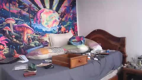 Mike online show from February 7, 7:06 pm