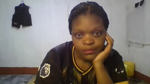 Snapshot of sexydee101436 chatting on February 9, 12:14 am sexydee101436 online show from February 9, 12:14 am