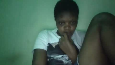 Snapshot of sexydee101436 chatting on February 18, 4:25 pm sexydee101436 online show from February 18, 4:25 pm