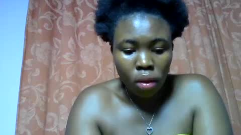 Snapshot of sexyebonita chatting on June 28, 3:01 am Nita online show from June 28, 3:01 am