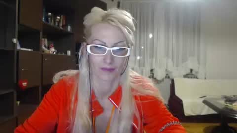 Snapshot of sexyeni chatting on September 16, 9:16 pm ENI pvt moan your name WHEN I M NOT online you tell me in SNAPCHAT deal yes add me... FREE TWITTER magiconline101...... online show from September 16, 9:16 pm