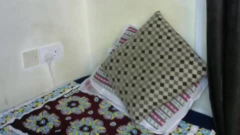 Snapshot of sexyfineass23 chatting on July 22, 7:33 am sexyfineass23 online show from July 22, 7:33 am