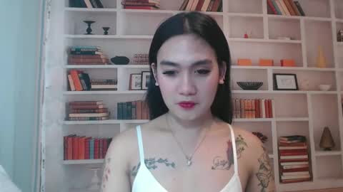 Snapshot of sexyfionaforu_ chatting on April 22, 7:04 pm Fiona online show from April 22, 7:04 pm
