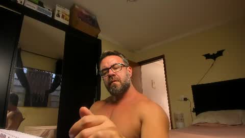 Snapshot of sexyflightz chatting on June 17, 4:41 pm chris online show from June 17, 4:41 pm