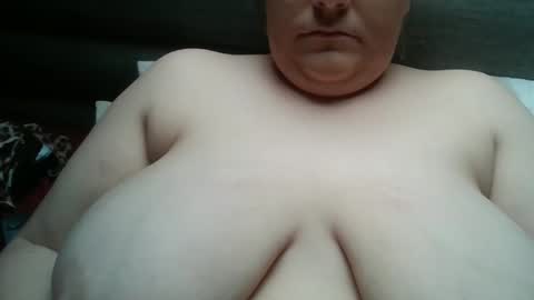 sexygirly1903 online show from April 17, 3:48 pm